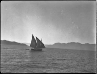 Boat to Aegina