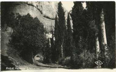 Άποψη του Μοναστηριού του Μεγάλου Σπηλαίου πριν από την καταστροφή