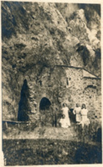 Το Παλαιό Μοναστήρι της Αγίας Λαύρας πριν τον πόλεμο