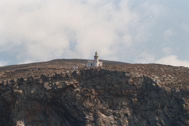 Φάρος Ασπροπόντα Φολεγάνδρου