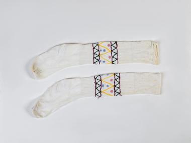 PAIR OF WOMEN’S SOCKS OF THE TRADITIONAL COSTUME OF METAXADES, THRACE