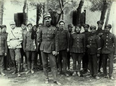 Ο Ν. Πλαστήρας αρχηγός της Επανάστασης του 1922 στη Λυκόβρυση Κηφισίας