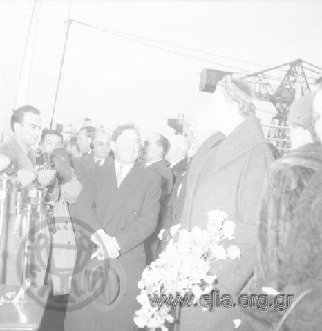 Stavros Niarchos at the ceremony for the launching of the tanker 