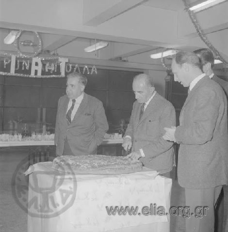 New Year's pie-cutting celebration at Fiat. December 30.