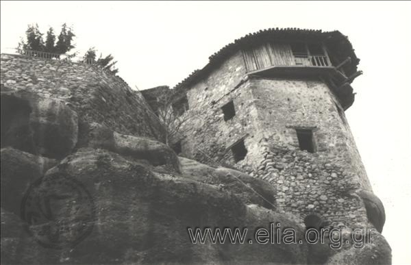 A building on Meteora.