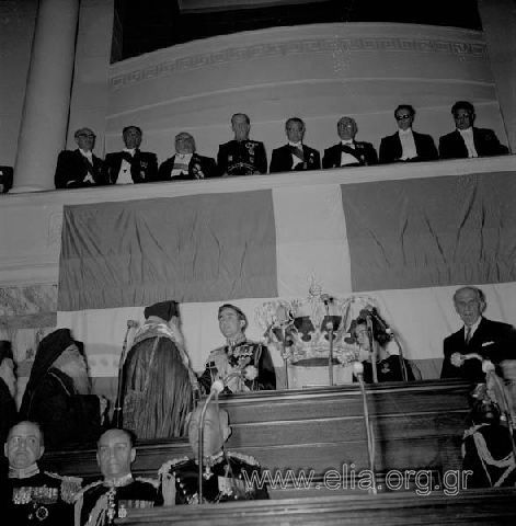 Swearing - in of Konstantinos Karamanlis in the Parliament.