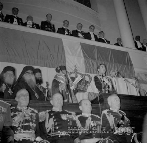 Swearing - in of Konstantinos Karamanlis in the Parliament.