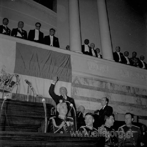 Swearing - in of Konstantinos Karamanlis in the Parliament.