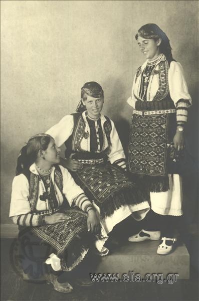 Commemoration of 4th August: women in traditional Macedonian (?) costume