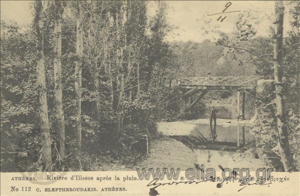 Athènes. Riviere d' Ilissos après la pluie.