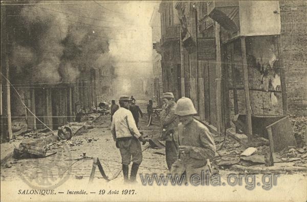 Salonique. - Incendie - 19 Août 1917.