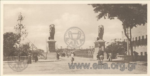 Cairo - Kasr-el-Nil Bridge.