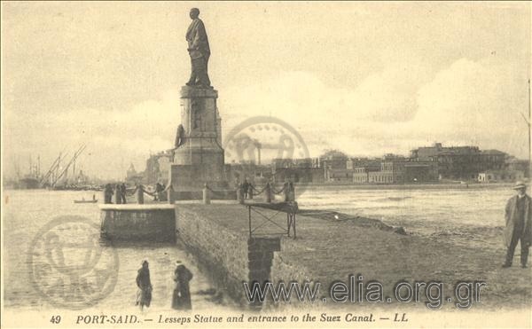 Port-Said. - Lesseps Statue and entrance to the Suez Canal.