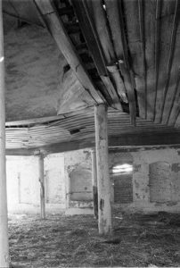 The Synagogue of Komotini, interior toward Aron (E)