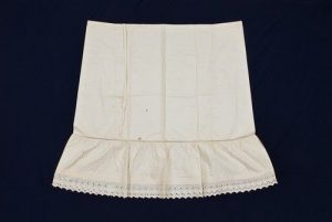Cotton skirt section.