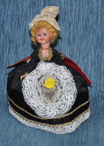 Belgium folk doll, Julia