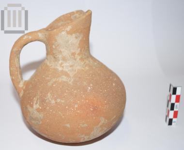 Jug with cutaway neck