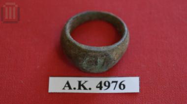 Bronze ring