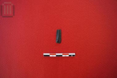 Flint bladelet fragment