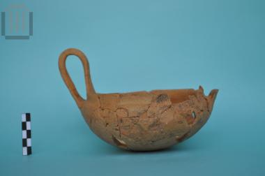 Kantharoid vase