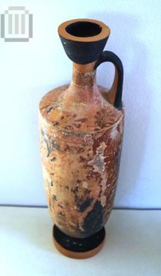 Black-figured lekythos