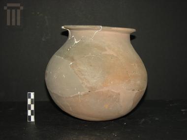 Clay chytra with one handle