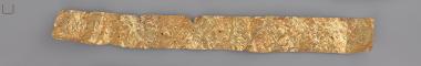 Gold banded sheet with matrix-hammered relief decoration