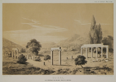 Άποψη του αρχαιολογικού χώρου της Αφροδισιάδας της Καρίας από το κάστρο, με τους κίονες του ναού της Αφροδίτης στο πρώτο επίπεδο.