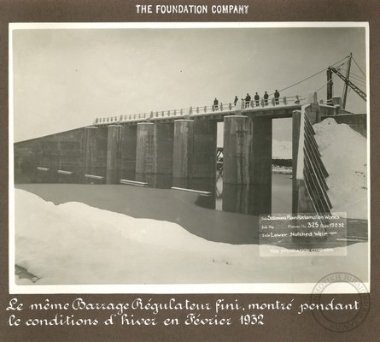 Το φράγμα του Αλιάκμονα ολοκληρωμένο, εδώ σε χειμερινές συνθήκες, τον Φεβρουάριο του 1932.
